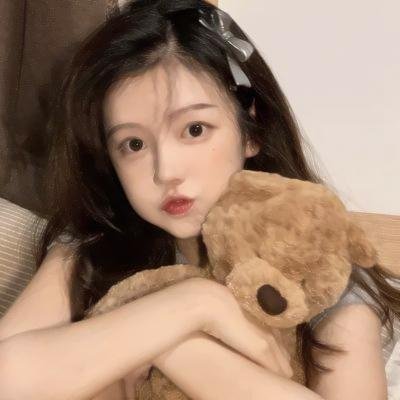 穿进电视里当后妈